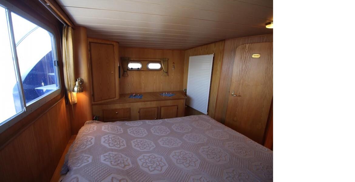1999 Pacific Allure 155 large 